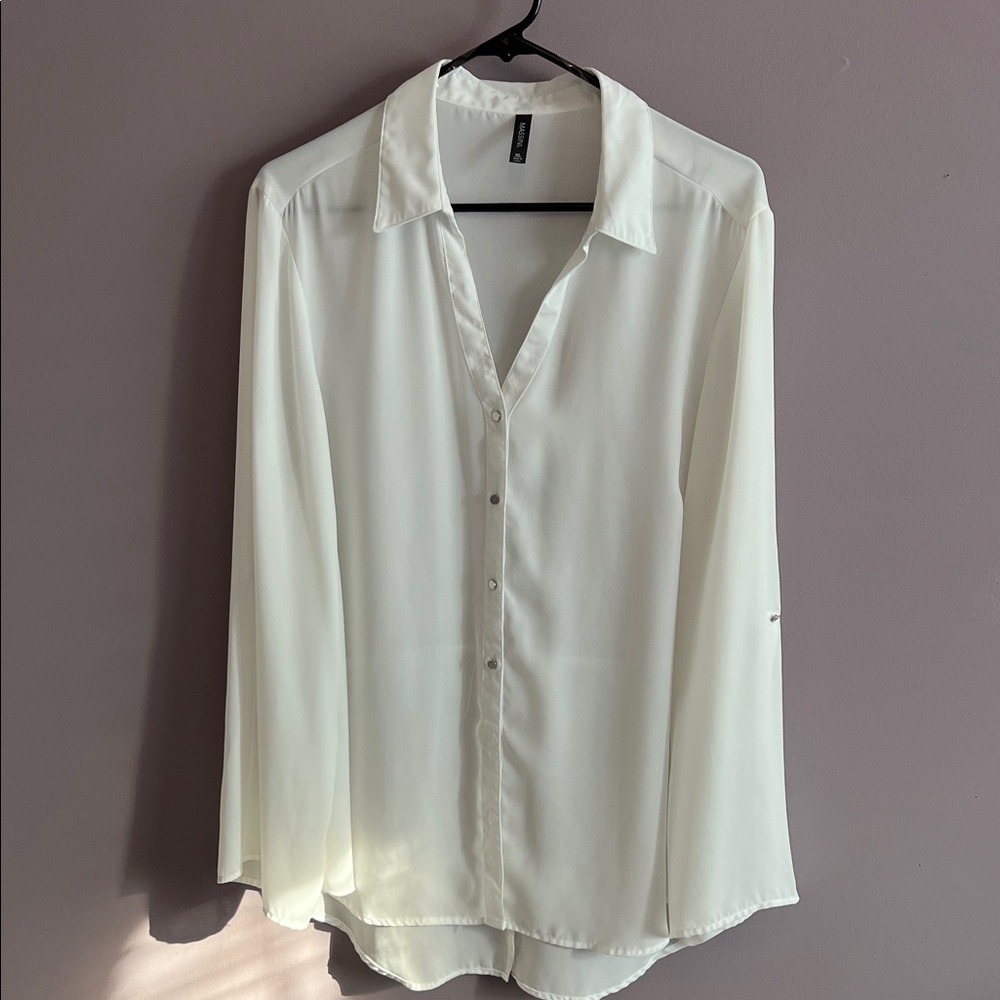 Massini Elegant Cream Blouse